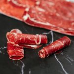 Sobre cecina loncheada